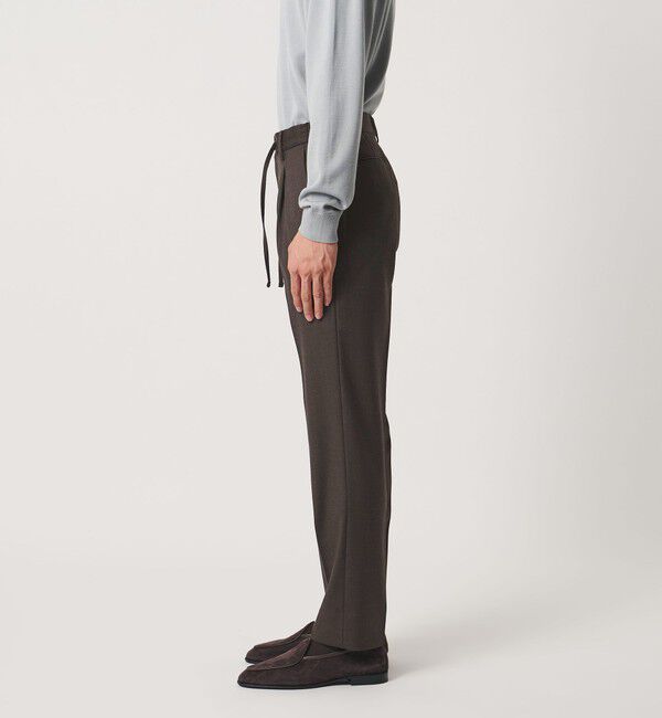 UNITED ARROWS「サイドシャーリング 1プリーツ スリムテーパード スラックス ヨコストレッチ」|スラックス|