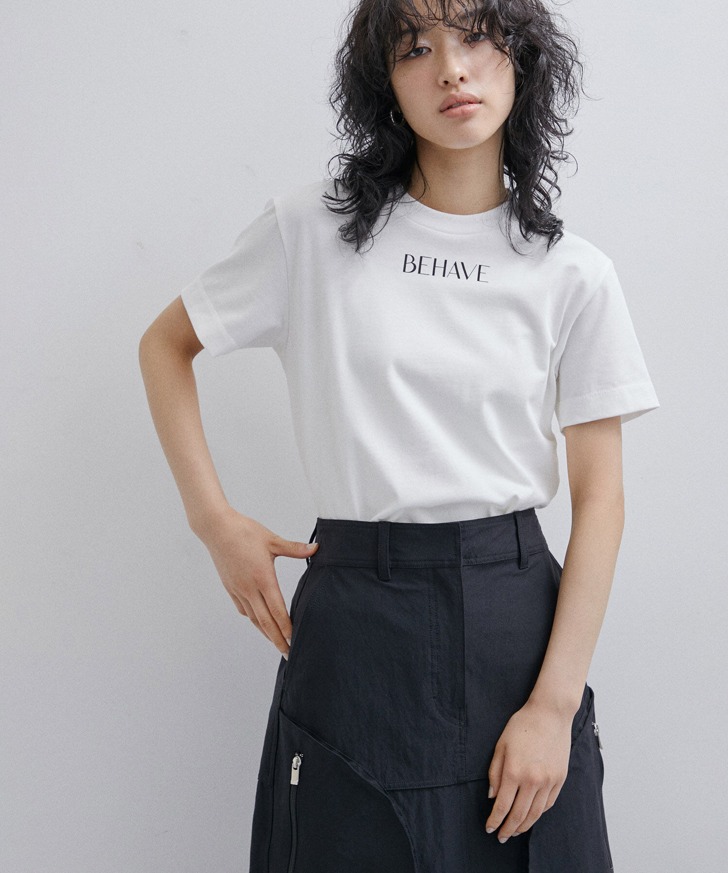 ADAM ET ROPE'「プリントコンパクトTEE」|Tシャツ・カットソー|