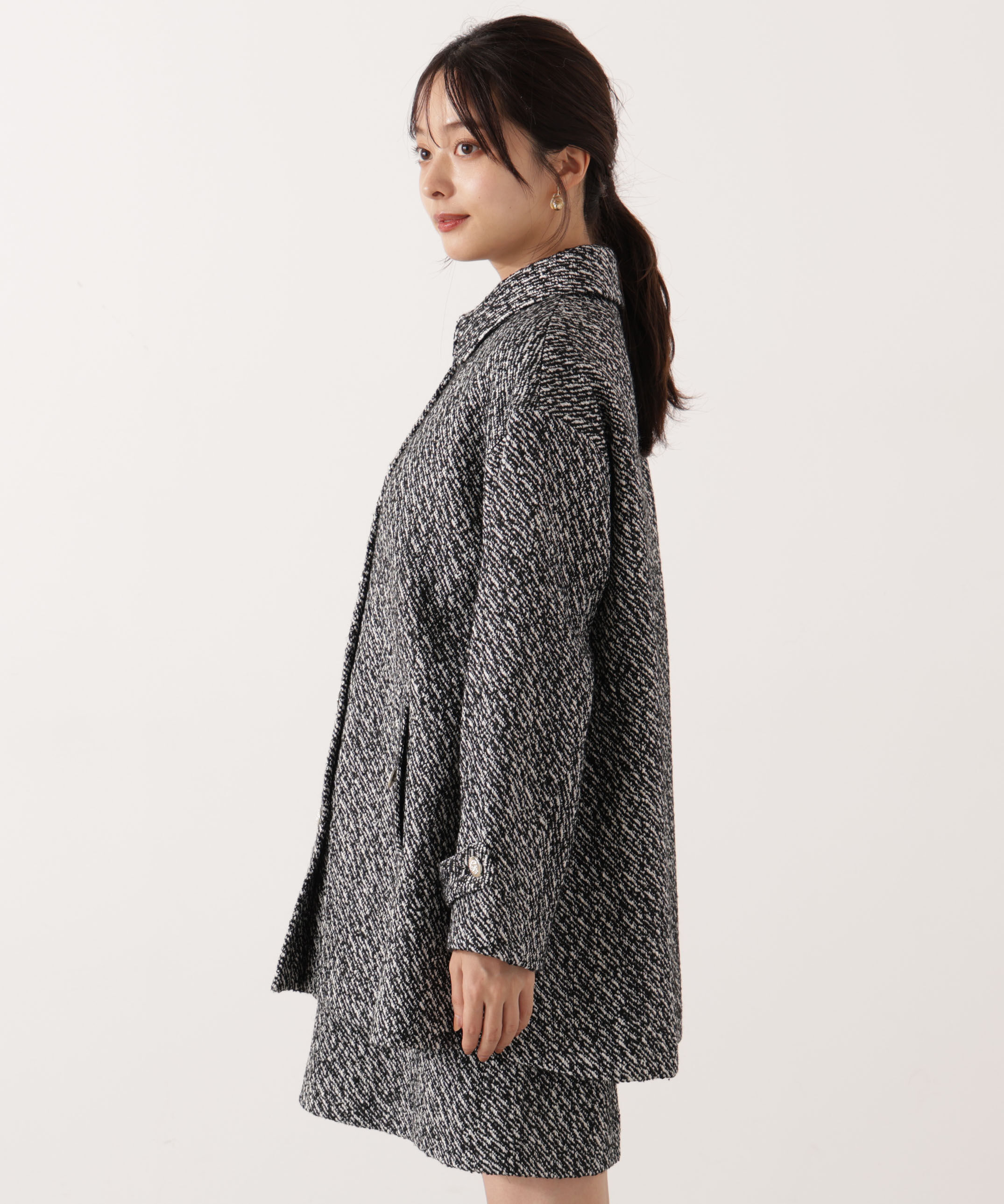 PROPORTION BODY DRESSING「金ボタン付きツイードミドルジャケット 25AW」|ブルゾン・スタジャン|