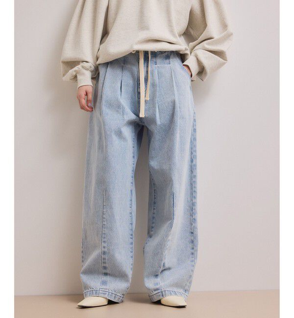 ADAM ET ROPE'「【WEB限定】2タックカーブデニムパンツ」|デニム|