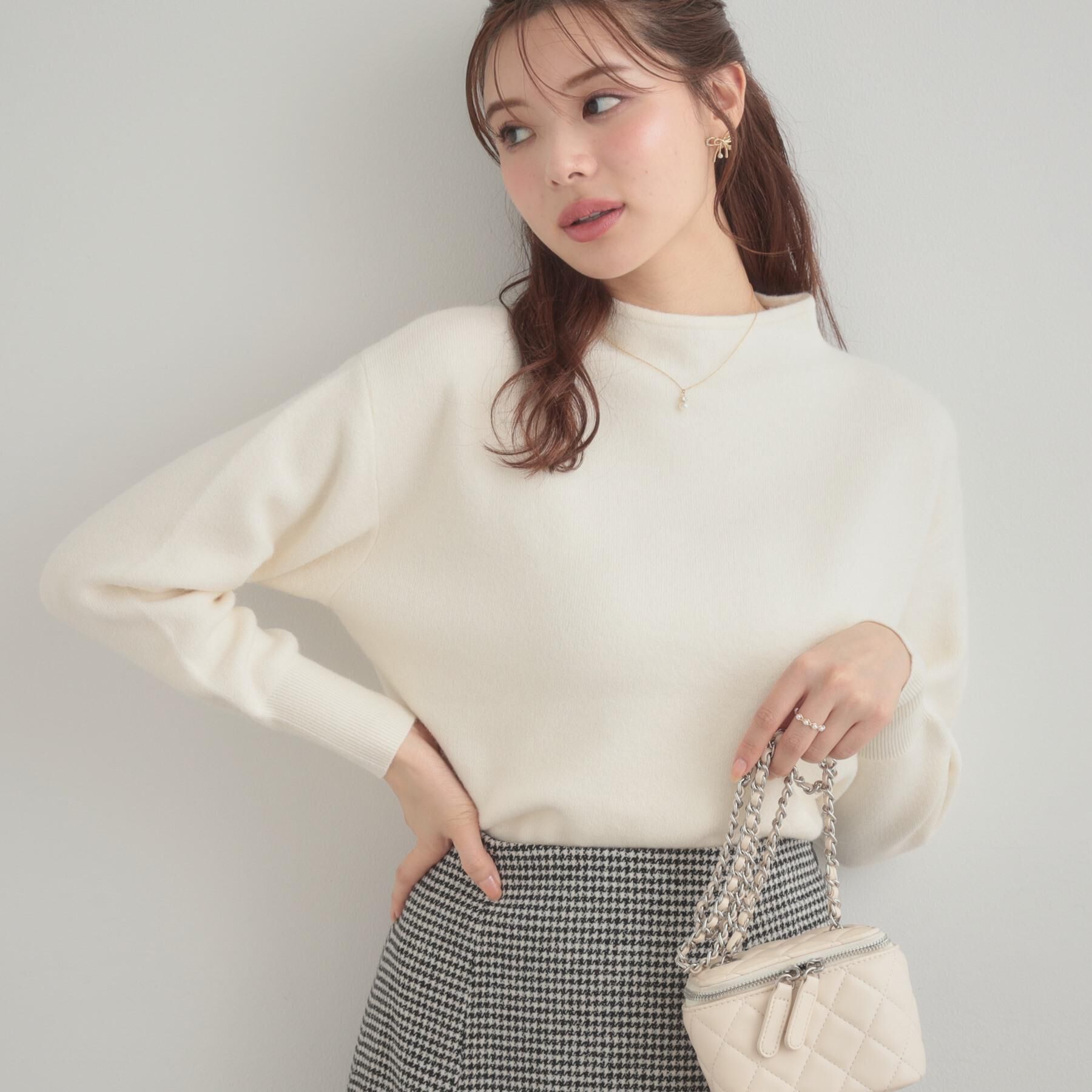 Couture broach「【ゆるふわ・通勤】リッシュアンゴラ バックパール調ニット」|ニット・セーター|