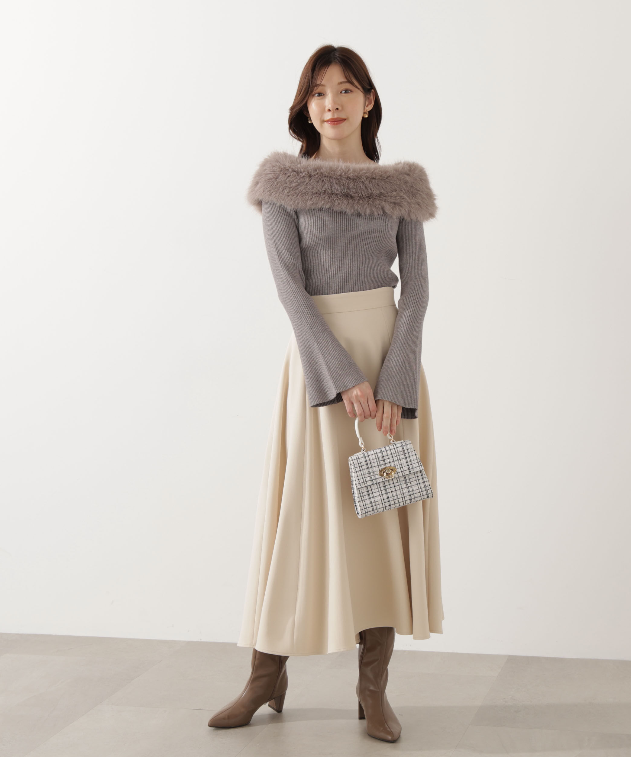 PROPORTION BODY DRESSING「フェイクファー付きオフショルニット 25AW」|ニット・セーター|