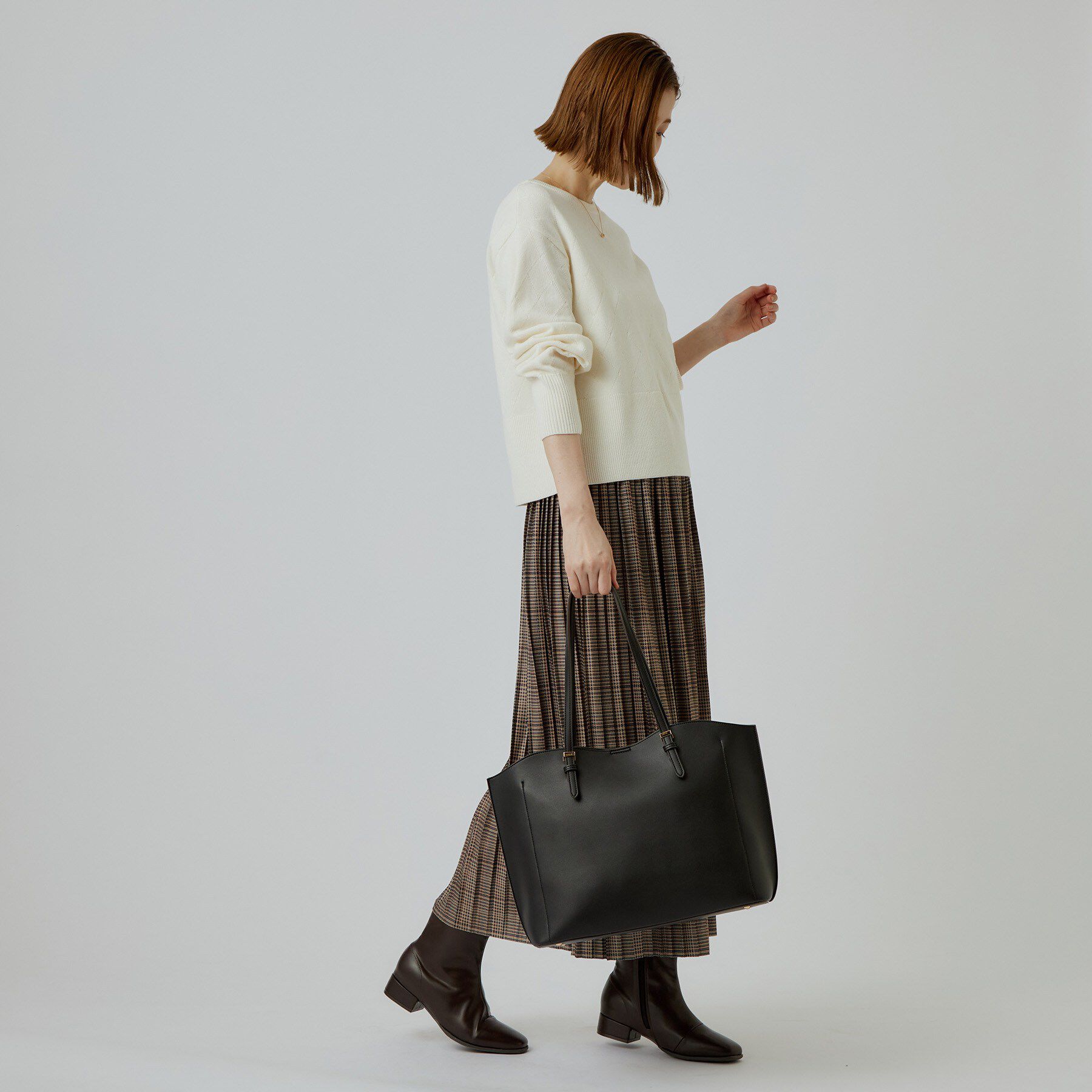 grove「【人間工学】メタルバーA4トート」|トートバッグ|