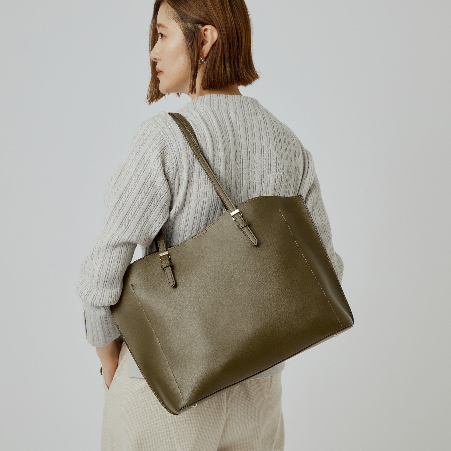grove「【人間工学】メタルバーA4トート」|トートバッグ|