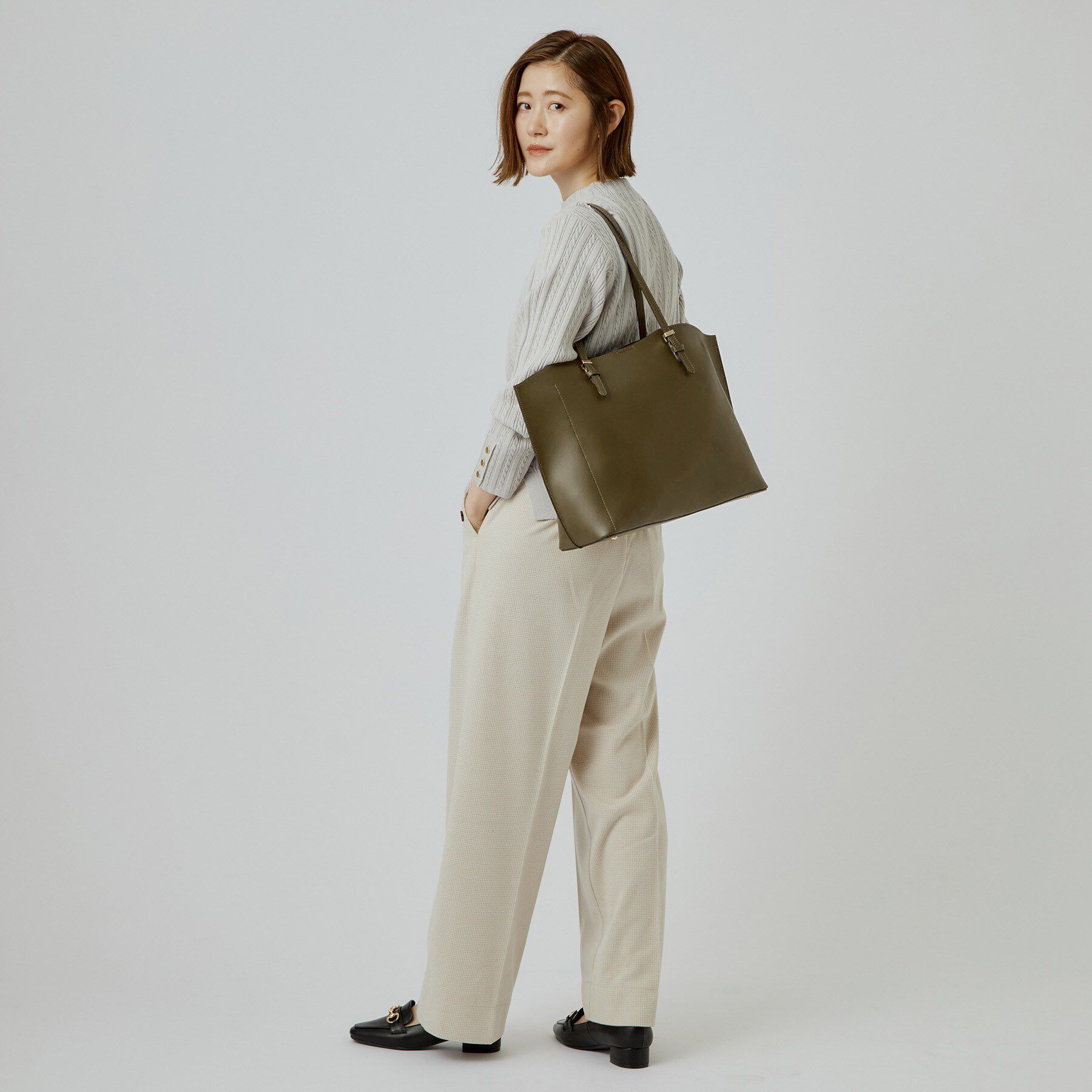 grove「【人間工学】メタルバーA4トート」|トートバッグ|