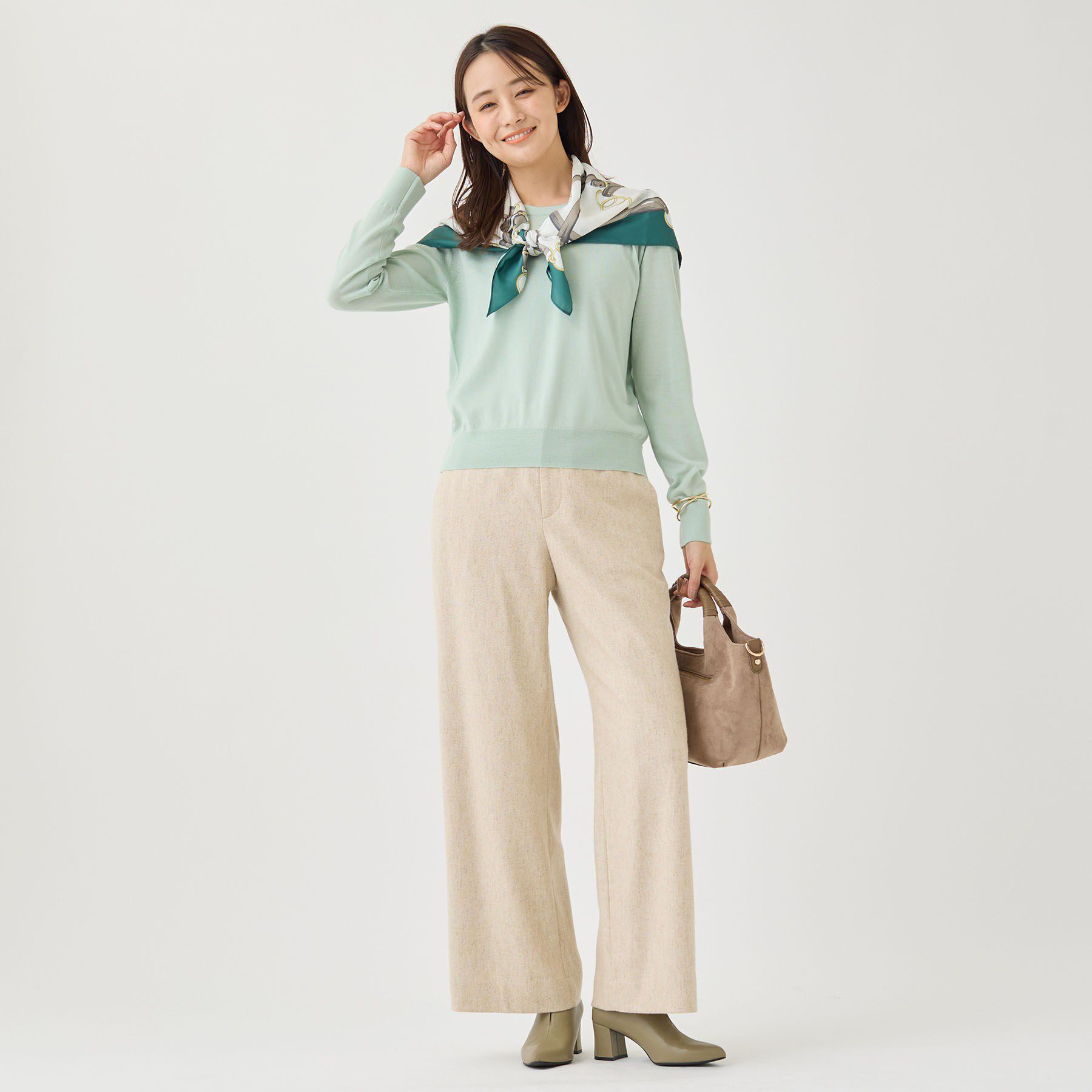 INDIVI「【上品な光沢感】エクストラファインウール クルーネックニット」|ニット・セーター|