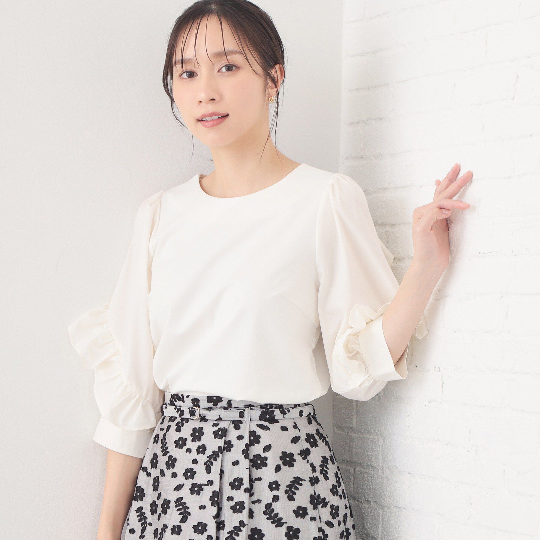 index「フリルスリーブドッキングポンチトップス【洗濯機OK】」|Tシャツ・カットソー|オフホワイト(003