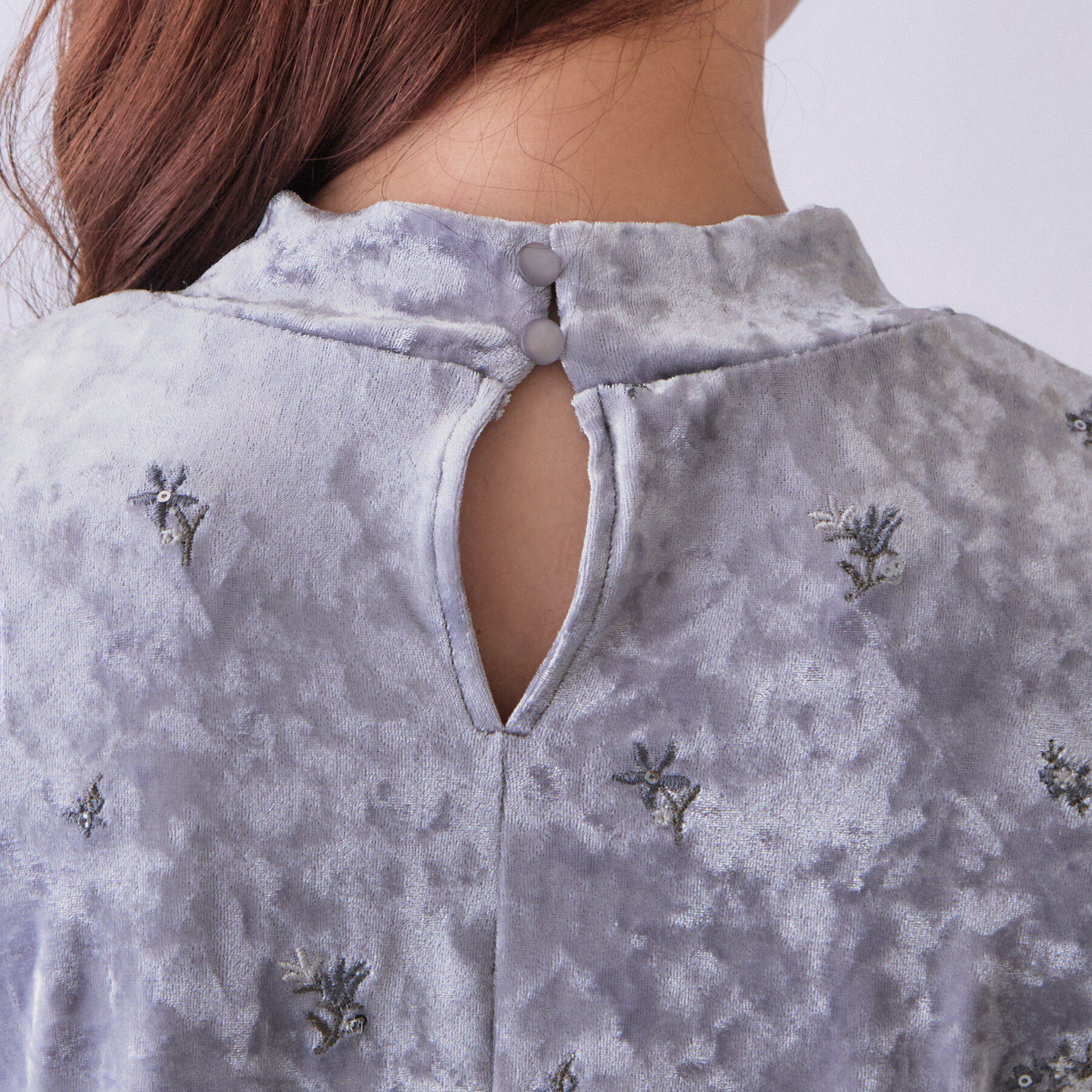 index「ベロア刺繍ハイネックトップス【洗濯機OK】」|Tシャツ・カットソー|