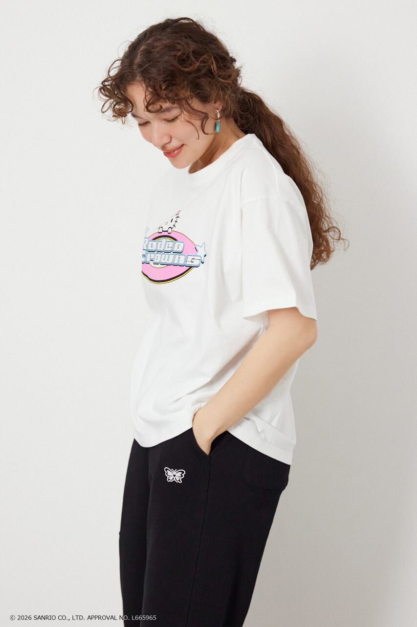 RODEO CROWNS「＜UNISEX＞(サンリオキャラクターズ) Y2KロゴTシャツ」|Tシャツ・カットソー|