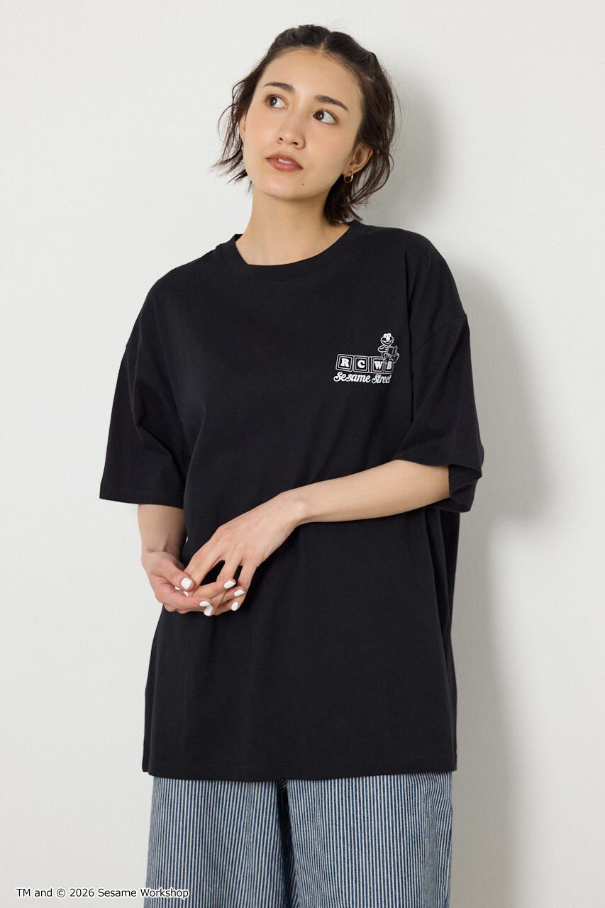 RODEO CROWNS「（UNISEX）(SESAMESTREET)GoodLuckTシャツ」|Tシャツ・カットソー|