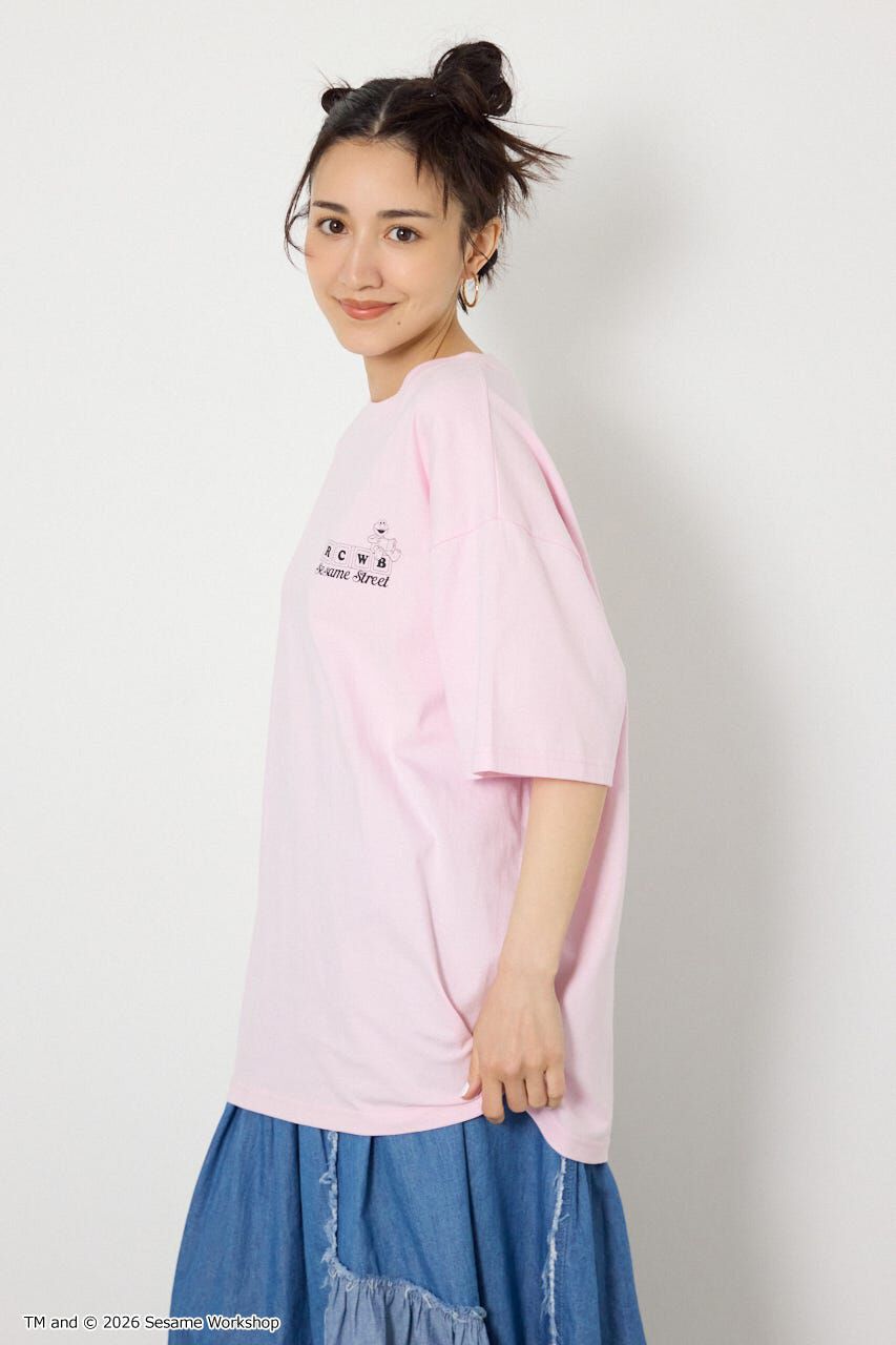 RODEO CROWNS「（UNISEX）(SESAMESTREET)GoodLuckTシャツ」|Tシャツ・カットソー|