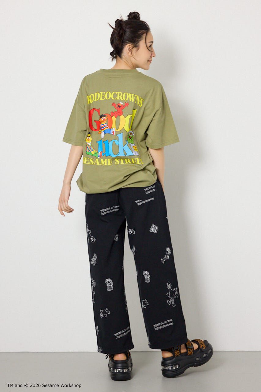 RODEO CROWNS「（UNISEX）(SESAMESTREET)GoodLuckTシャツ」|Tシャツ・カットソー|
