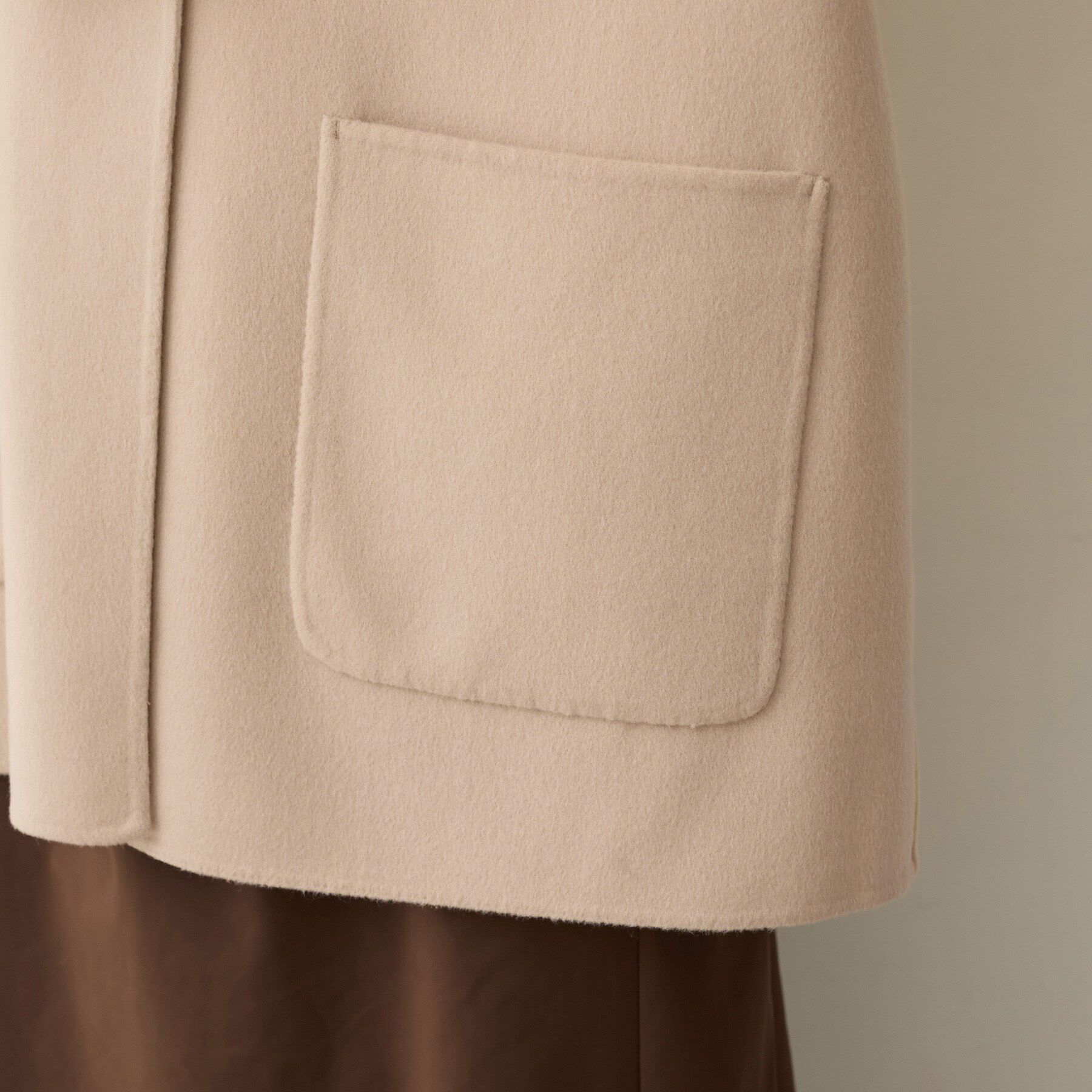 UNTITLED「【マフラー付き/ゆったり】リバーコート」|ノーカラーコート|