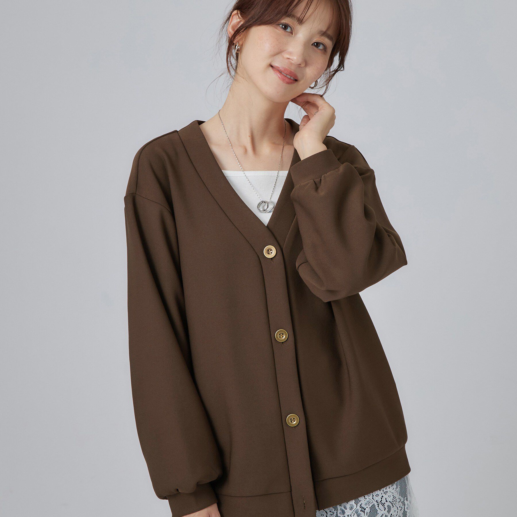 SHOO･LA･RUE「【あったか/S-LL/セットアップ可】ラクにキレイ見え ストレッチVネックカーディガン」|カーディガン|ブラウン(044)