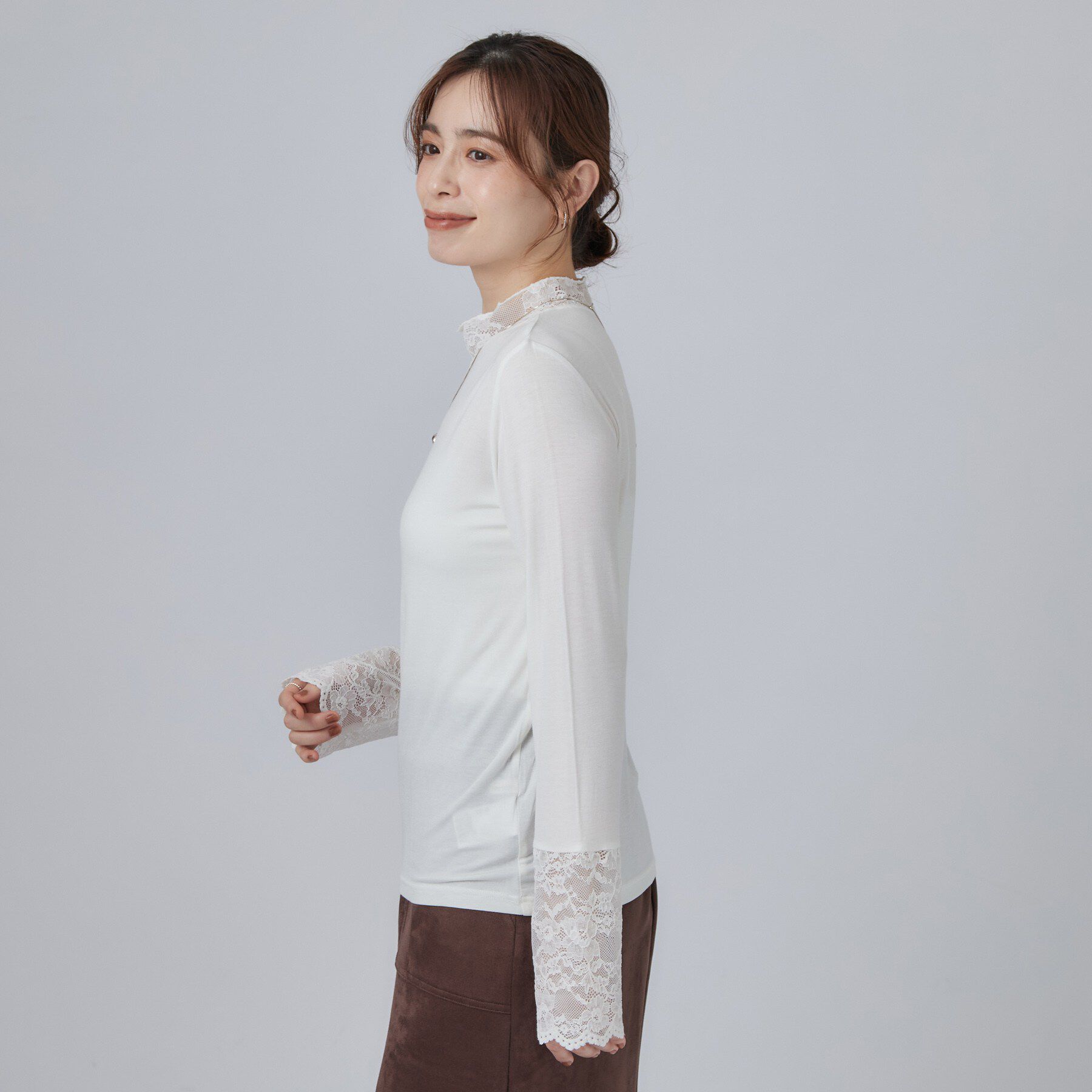 SHOO･LA･RUE「【S-LL/洗濯機可/吸湿発熱】レース付き「見せる」インナー」|Tシャツ・カットソー|