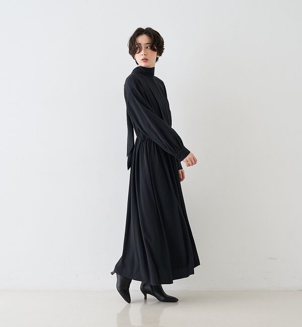 Rouge vif「スタンドネックウエストマークワンピース/共布ベルト付き【予約】」|ワンピース|