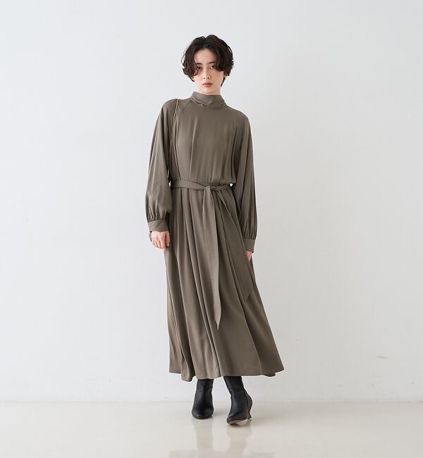 Rouge vif「スタンドネックウエストマークワンピース/共布ベルト付き【予約】」|ワンピース|