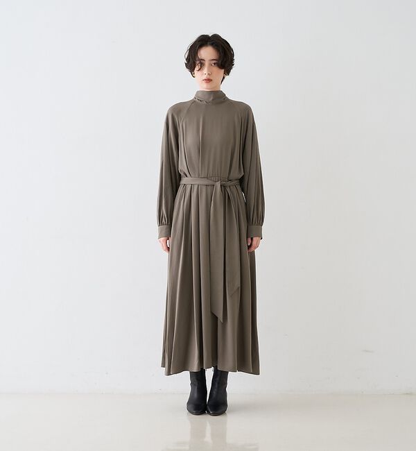 Rouge vif「スタンドネックウエストマークワンピース/共布ベルト付き【予約】」|ワンピース|