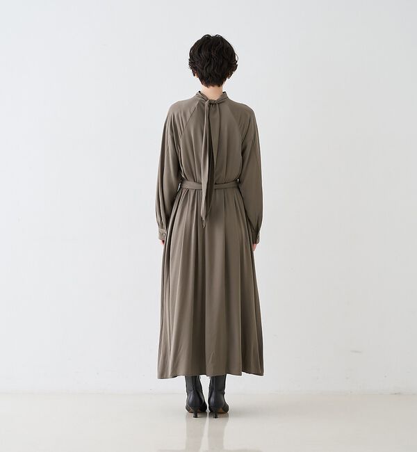 Rouge vif「スタンドネックウエストマークワンピース/共布ベルト付き【予約】」|ワンピース|