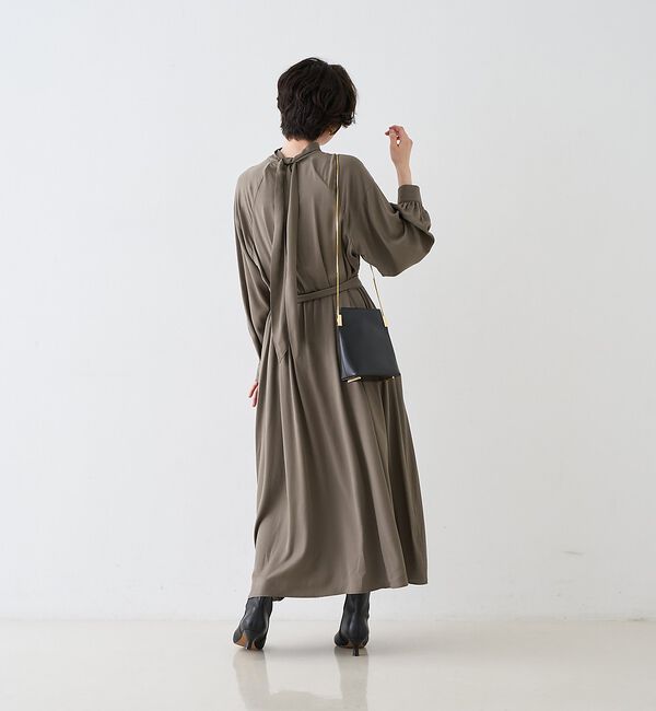 Rouge vif「スタンドネックウエストマークワンピース/共布ベルト付き【予約】」|ワンピース|