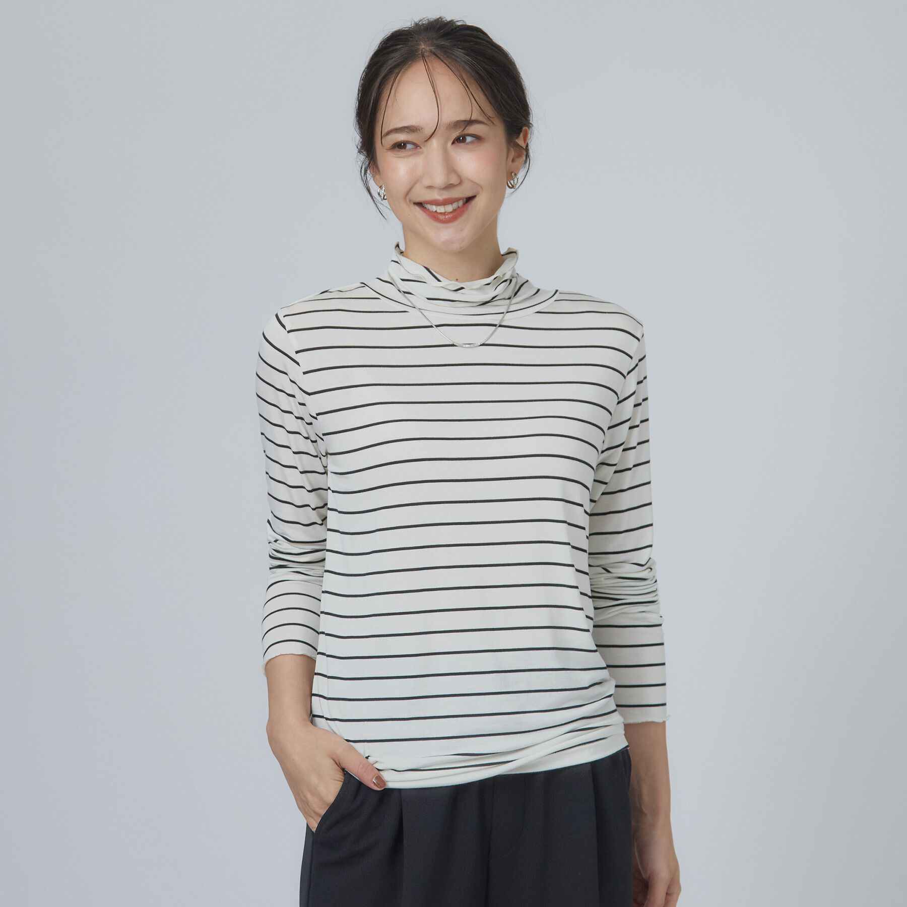 SHOO･LA･RUE「カシミアタッチ吸湿発熱ハイネックインナー」|Tシャツ・カットソー|