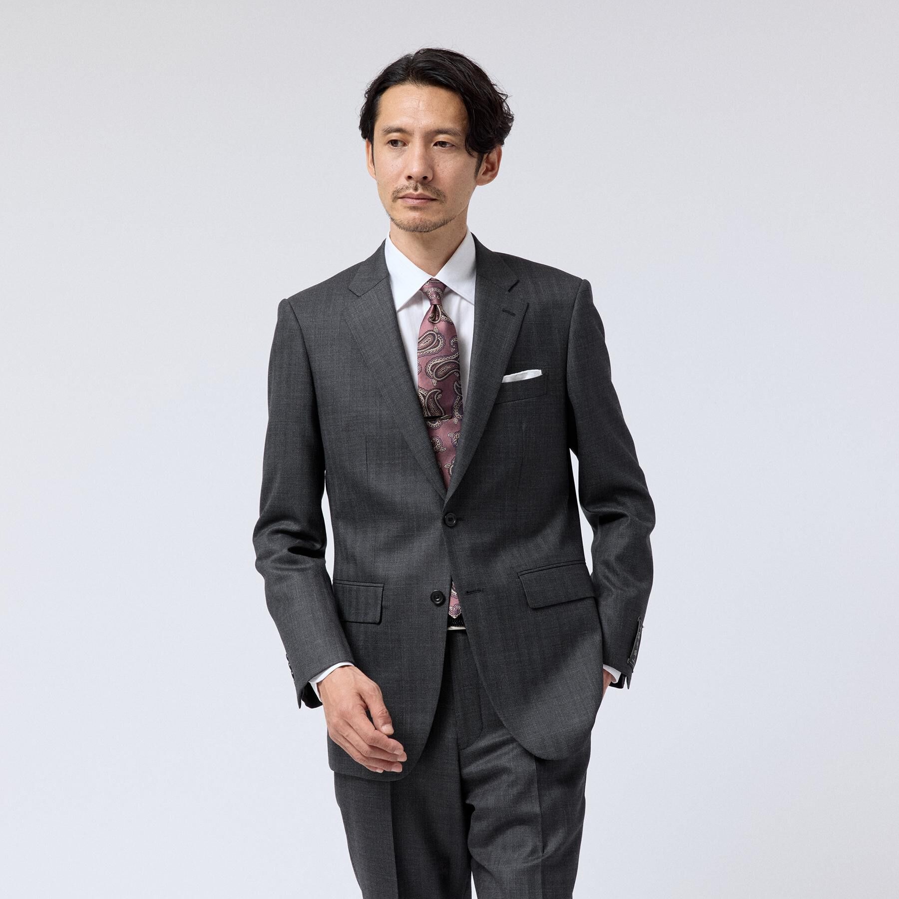TAKEO KIKUCHI「【Three by Three】シャイニーシャーク ストライプスーツ／スリーピース対応」|スーツ|