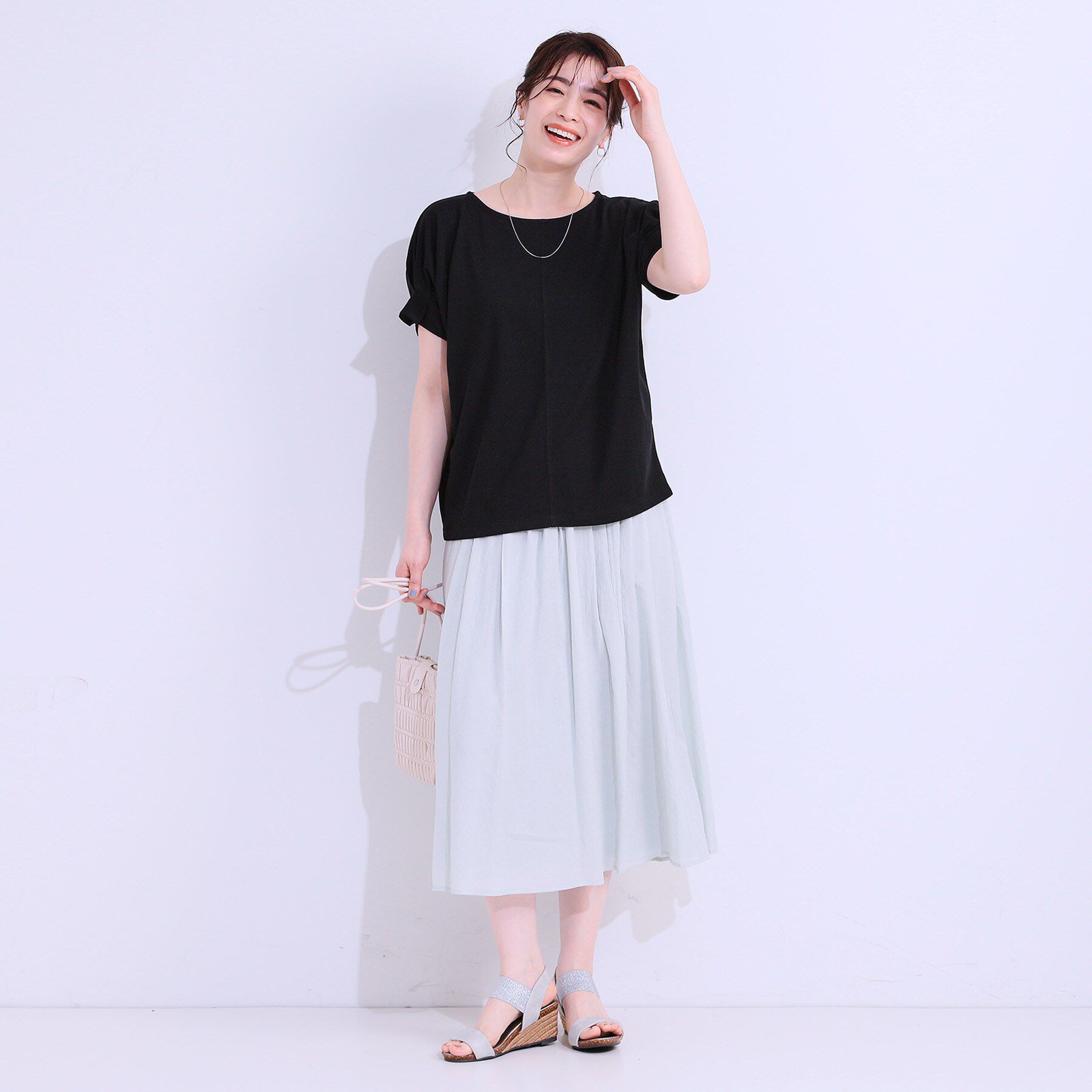 SHOO･LA･RUE「【S-LL/UV/プチプラ】お袖タックで好印象 デザインTシャツ」|Tシャツ・カットソー|