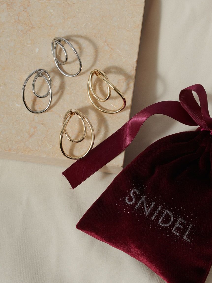 SNIDEL「ダブルラインフープピアス」|ピアス|
