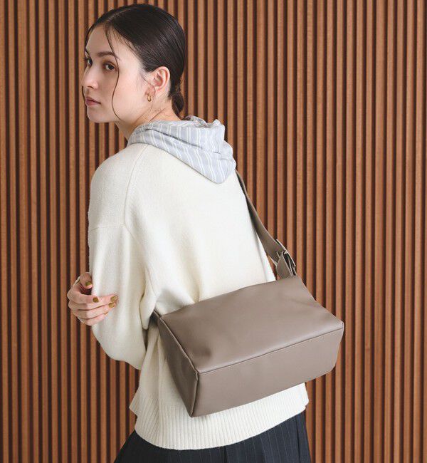BEAUTY&YOUTH UNITED ARROWS「スクエア ビッグバックル ショルダーバッグ」|ショルダー・メッセンジャー|