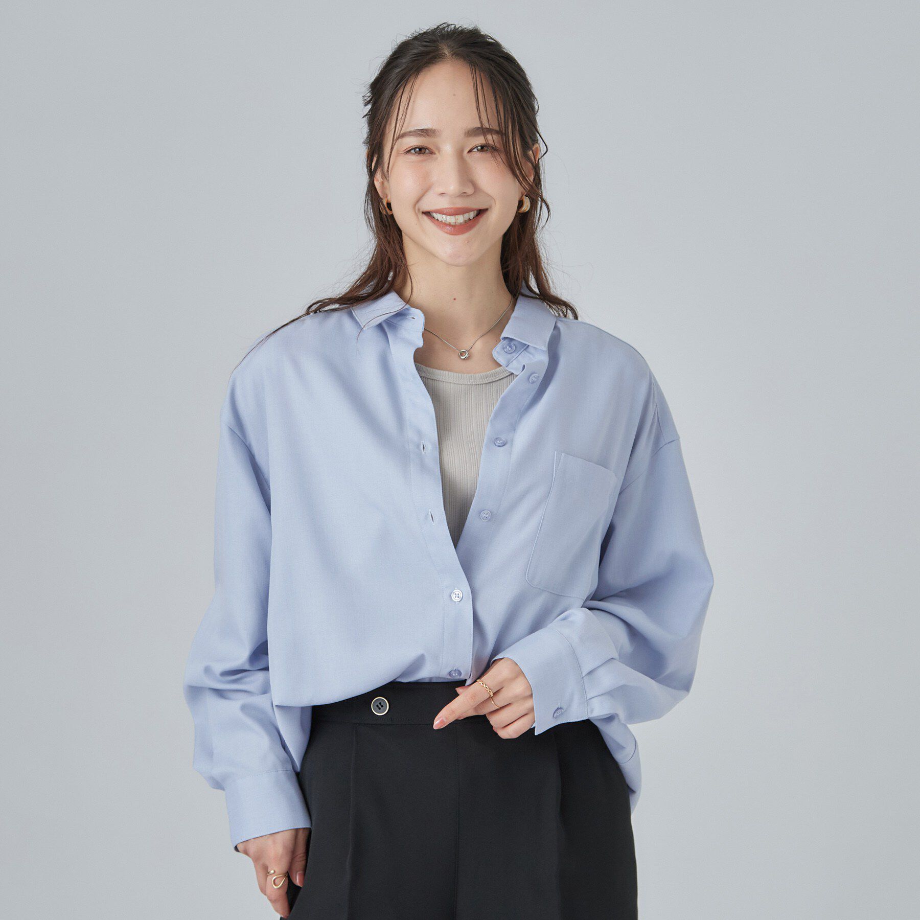 SHOO･LA･RUE「【洗濯後しわになりにくい/S-LL】気分で選ぶ 大人のデイリー使いに ベーシックシャツ」|シャツ・ブラウス|