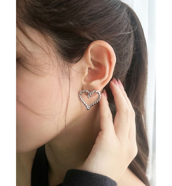 RESEXXY「ハートツイストメタルピアス」|ピアス|シルバー