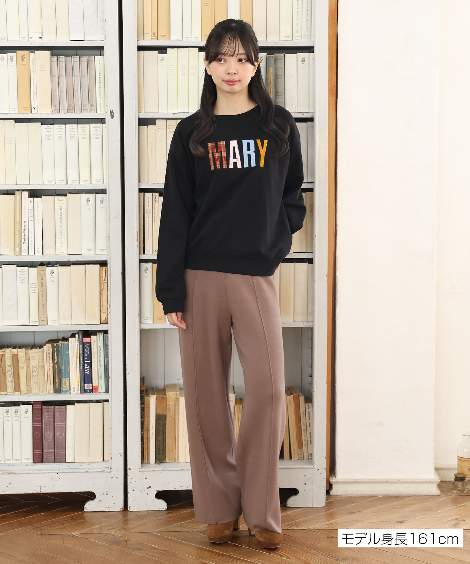 MARY QUANT「MARYアップリケロゴ プルオーバー」|スウェット・ジャージ|