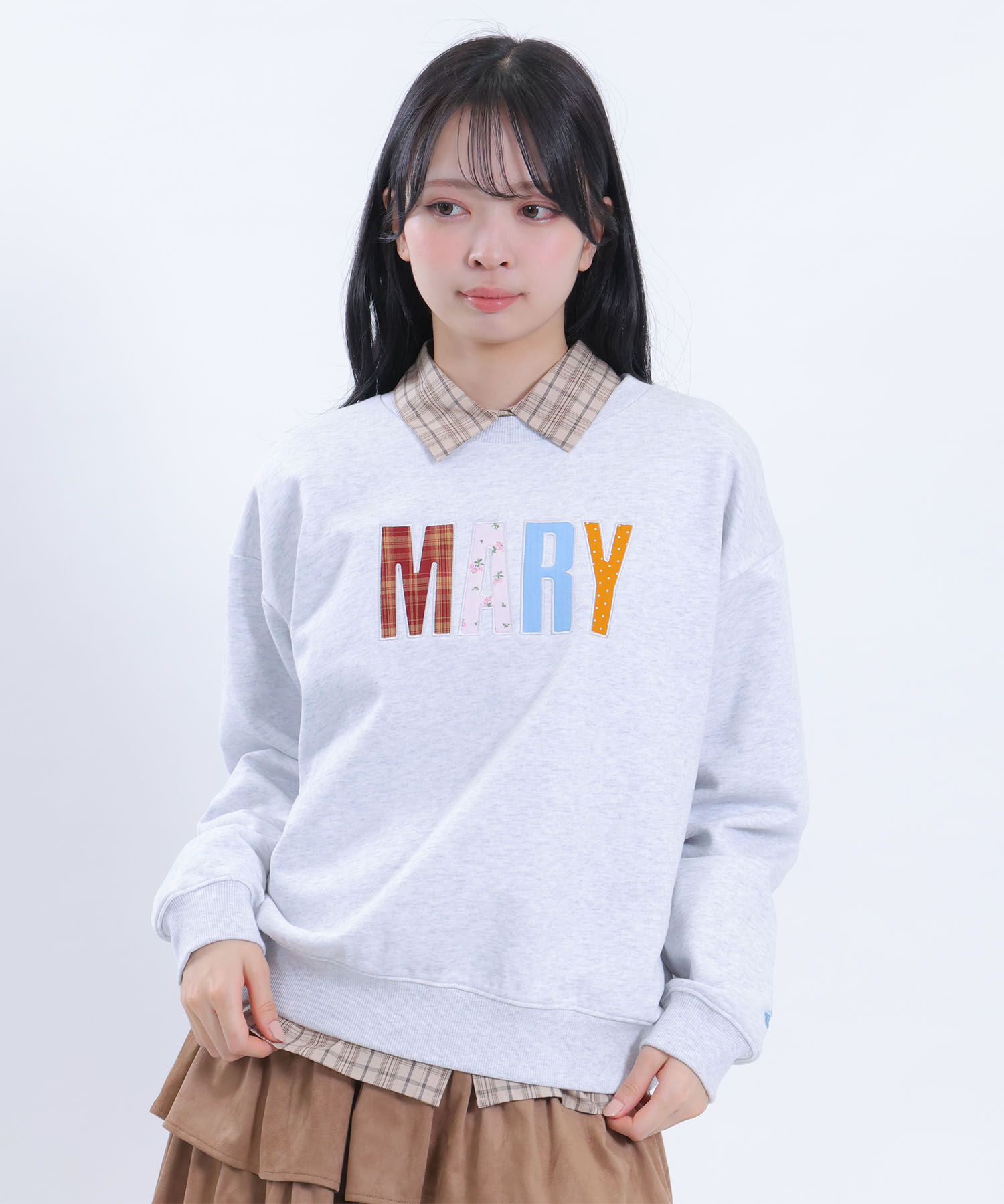 MARY QUANT「MARYアップリケロゴ プルオーバー」|スウェット・ジャージ|グレー
