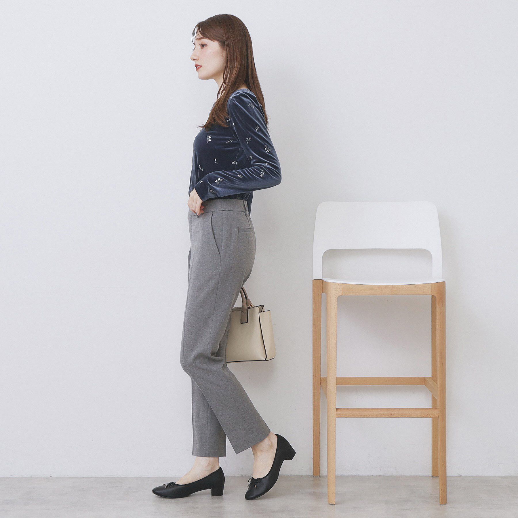 index「バックシャン小花刺繍ベロアトップス【洗濯機OK】」|Tシャツ・カットソー|