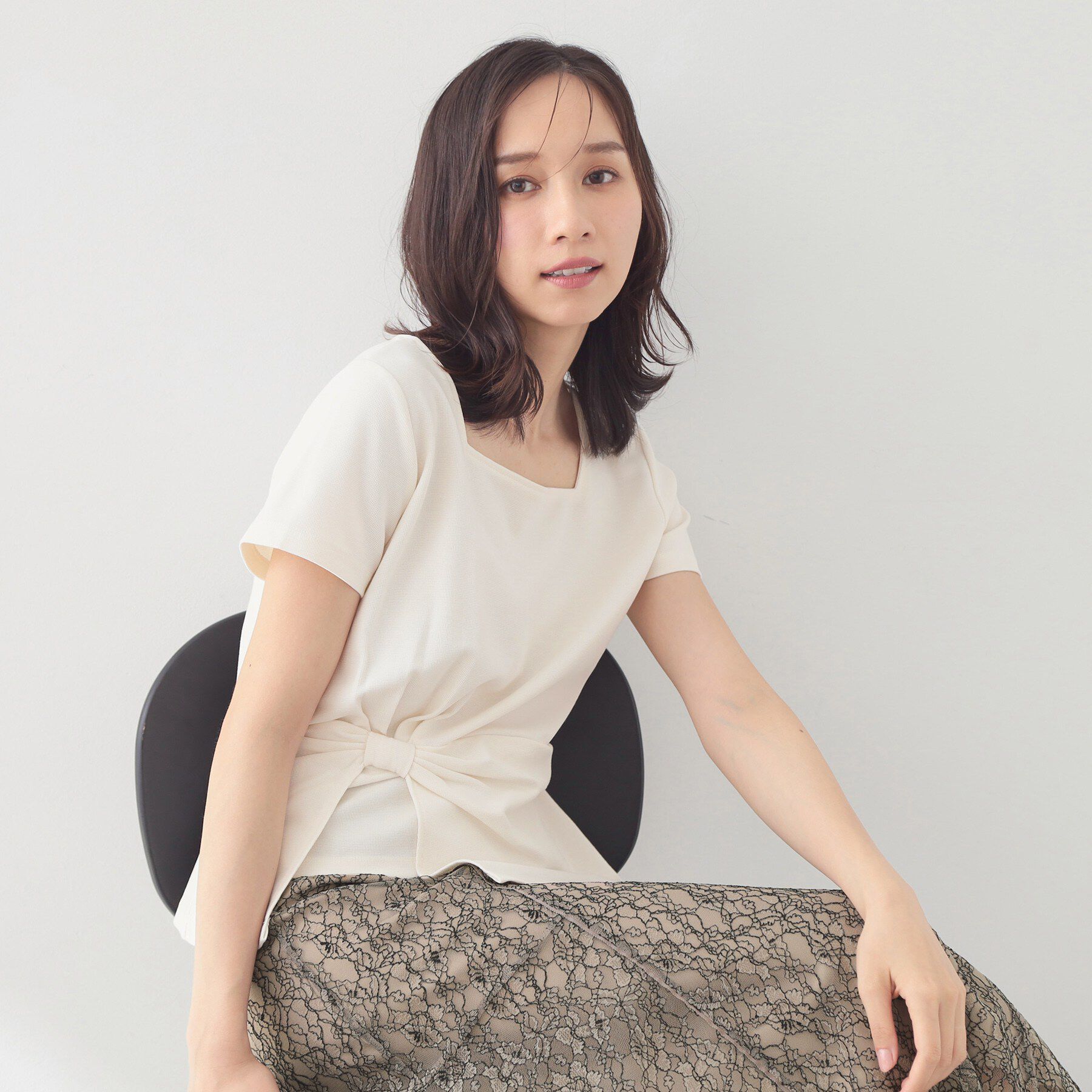index「【接触冷感／UVケア】スクエアネックリボントップス《洗濯機OK》」|Tシャツ・カットソー|オフホワイト(003