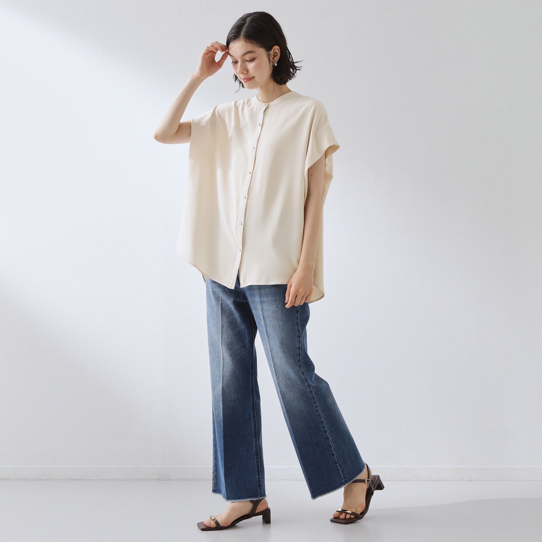 THE SHOP TK「【防シワ/UV/セットアップ可】やみつきになる とろみバンドカラーブラウス」|シャツ・ブラウス|