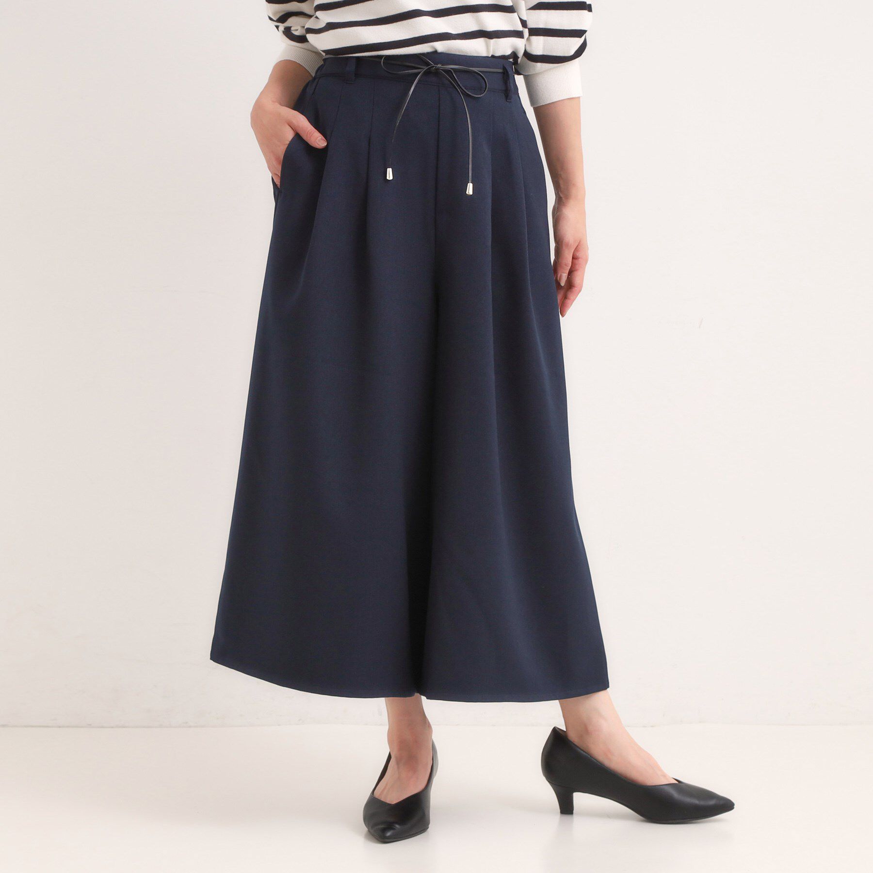 SHOO･LA･RUE「【S-LL/2点セット】脚のラインを拾いにくい ベルト付きタックスカーチョパンツ」|その他|