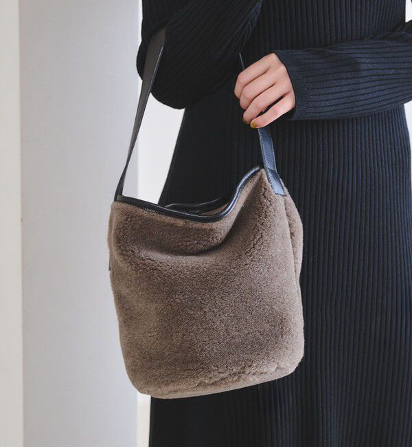 BEAUTY&YOUTH UNITED ARROWS「【別注】＜Folna＞トグル ムートンライク ワンショルダーバッグ」|ショルダー・メッセンジャー|