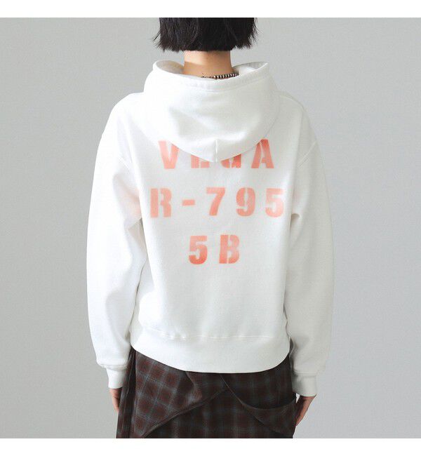 BEAMS SELECTION for WOMEN「【別注】HEAR MY NAME &times; maturely / プリント ジップ フーディー」|スウェット・ジャージ|