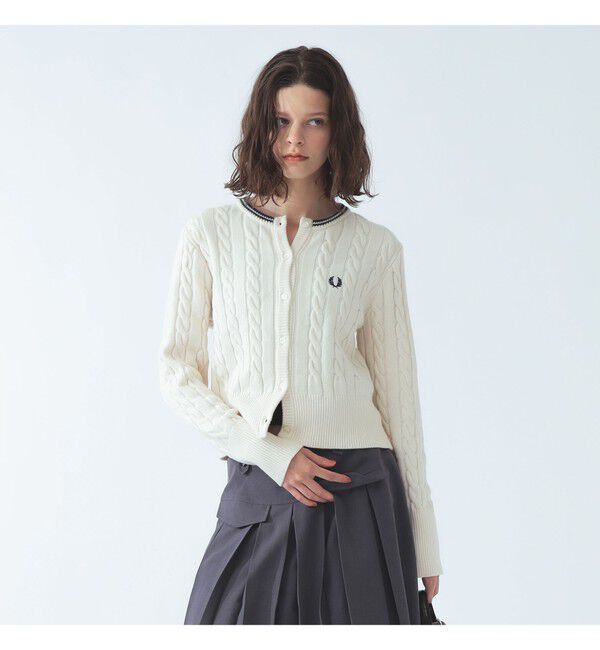 BEAMS SELECTION for WOMEN「【別注】FRED PERRY &times; Ray BEAMS / ケーブル ニット カーディガン　〈26AW 寒暖差対策 着回し 〉」|カーディガン|ECRU