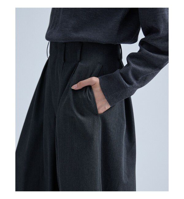 MAAI「Multi Tuck Trousers」|チノ|