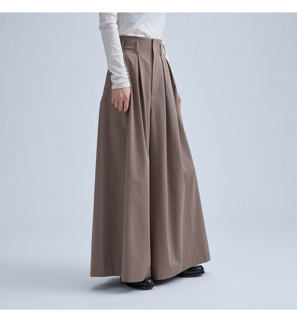 MAAI「Multi Tuck Trousers」|チノ|