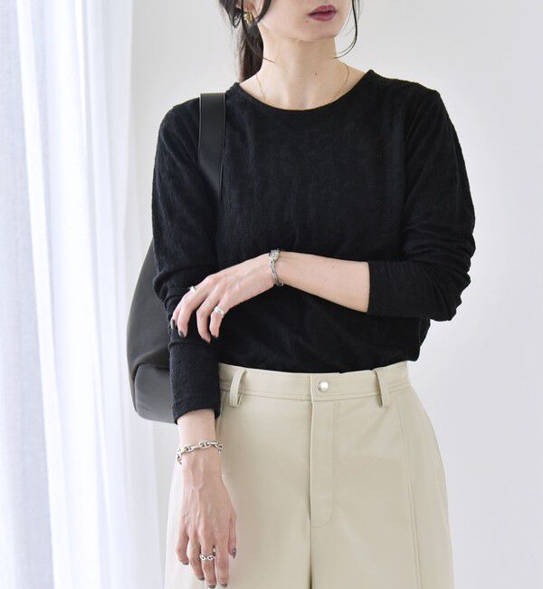 quaranciel「quaranciel:〈洗濯機可能〉シアー フラワー ジャカード コンパクト プルオーバー」|Tシャツ・カットソー|ブラック