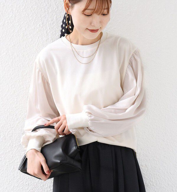 SHIPS for women「〈洗濯機可能〉袖 サテン ギャザー スリーブ ニット リブ コンビ プルオーバー」|Tシャツ・カットソー|オフホワイト