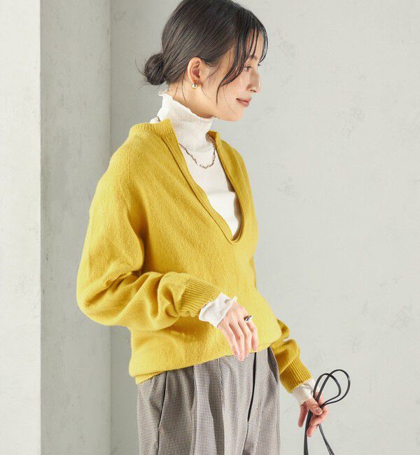 SHIPS for women「《予約》【SHIPS別注】YLEVE&times;Harley of Scotland: ディープ Vネック ニット プルオーバー」|ニット・セーター|