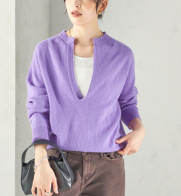 SHIPS for women「《予約》【SHIPS別注】YLEVE&times;Harley of Scotland: ディープ Vネック ニット プルオーバー」|ニット・セーター|パープル