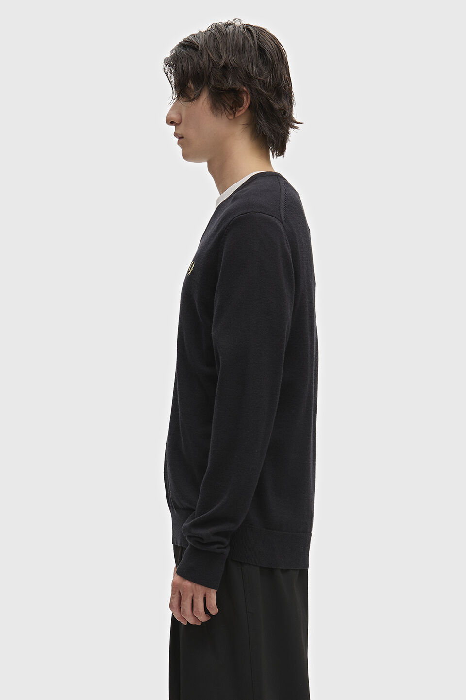FRED PERRY 「FRED PERRY／Classic V Neck Sweater／ワンポイントロゴ刺繍 クラシックVネックニット」|ニット・セーター|