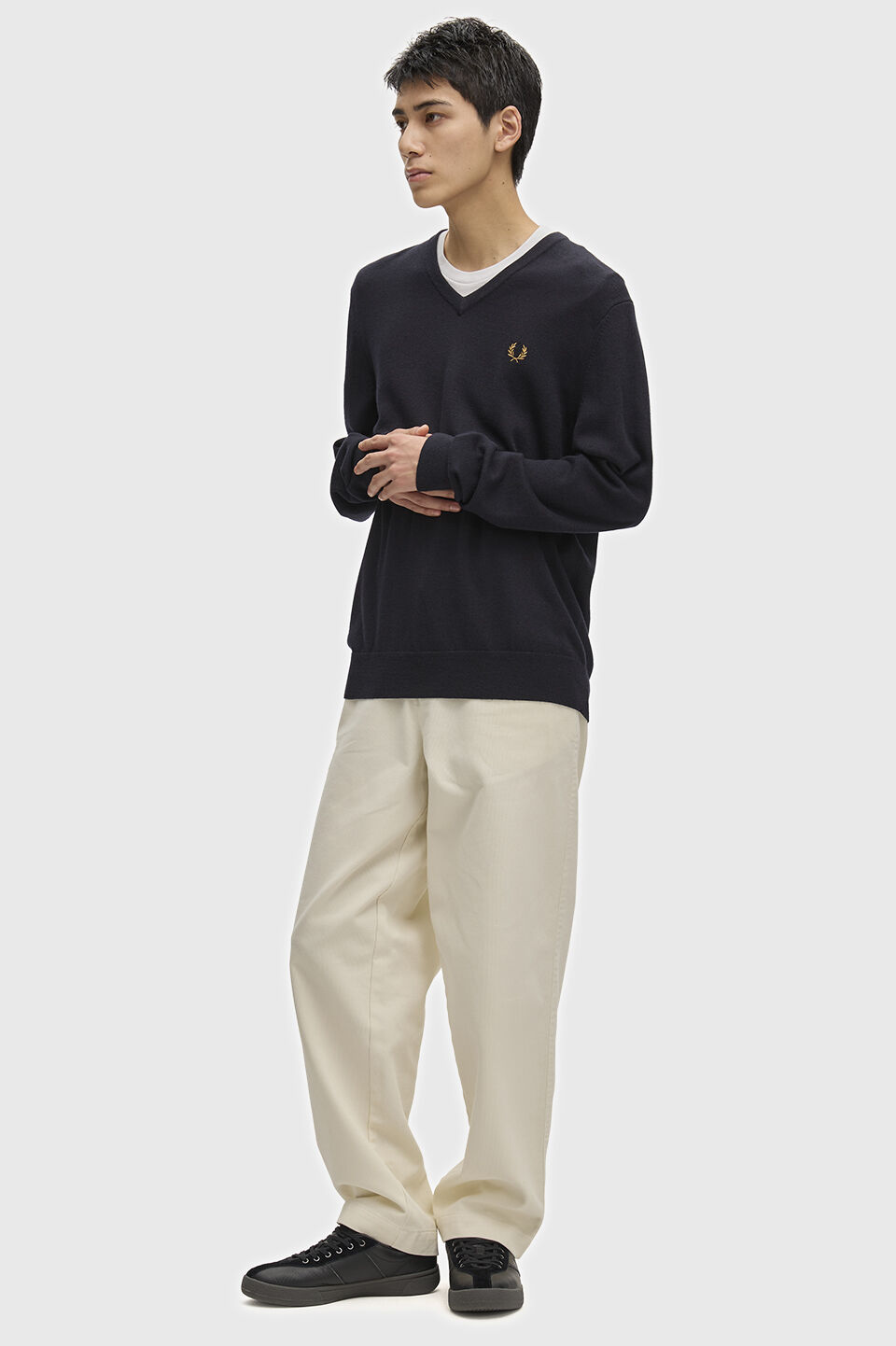 FRED PERRY 「FRED PERRY／Classic V Neck Sweater／ワンポイントロゴ刺繍 クラシックVネックニット」|ニット・セーター|