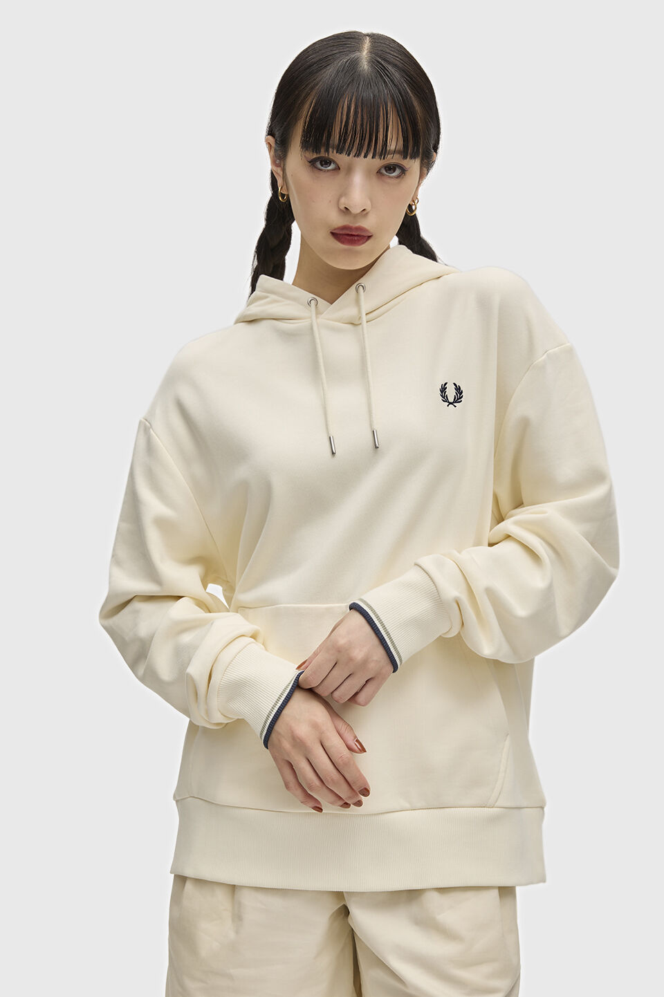 FRED PERRY 「FRED PERRY／Tipped Hooded Sweatshirt／ワンポイントロゴ刺繍 フードスウェット」|スウェット・ジャージ|