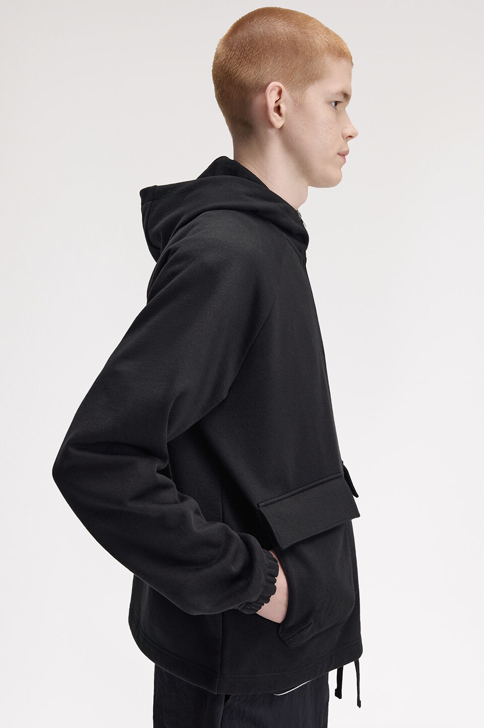 FRED PERRY 「FRED PERRY／Hooded Smock Sweatshirt／フードスモックスウェット」|パーカー|